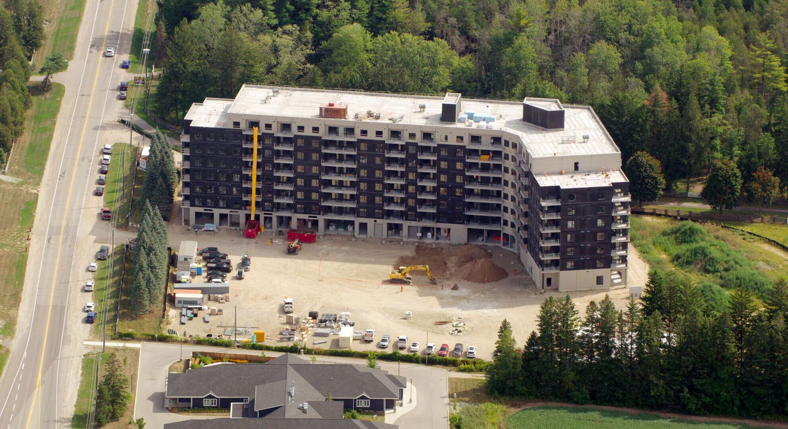 Flats at Rainbow Lake, Kitchener, Toronto