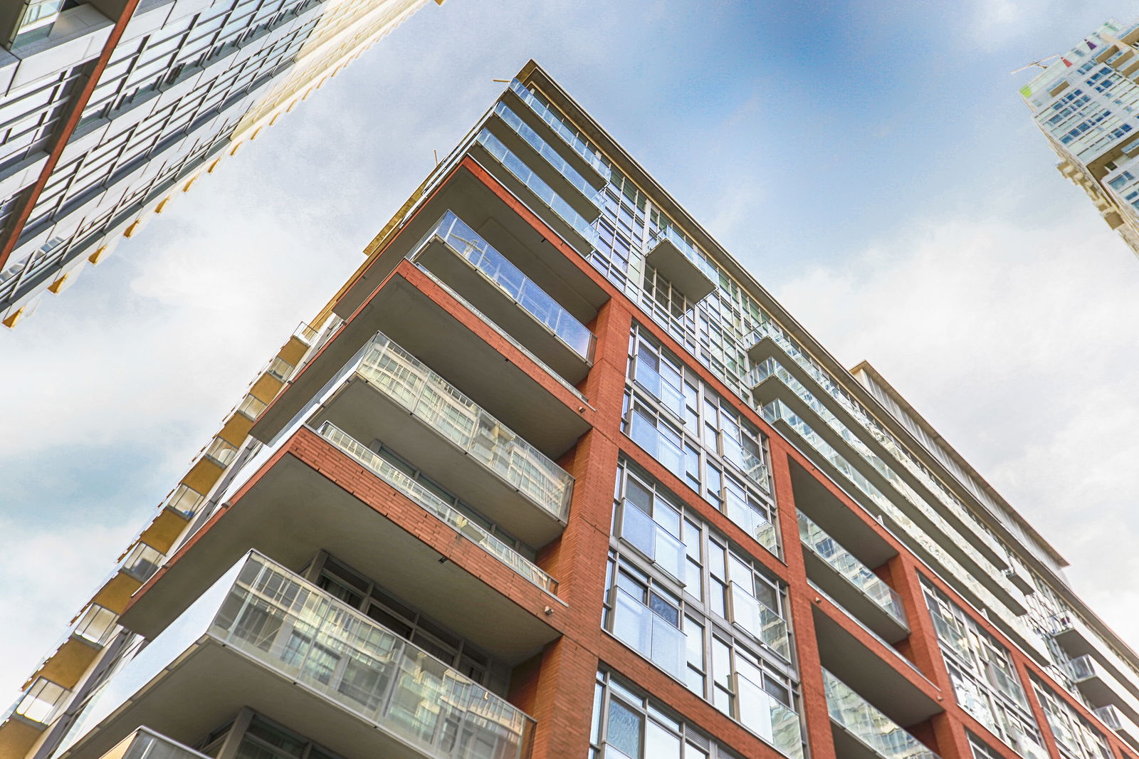 Exterior Sky — Boutique Condos, Downtown, Toronto