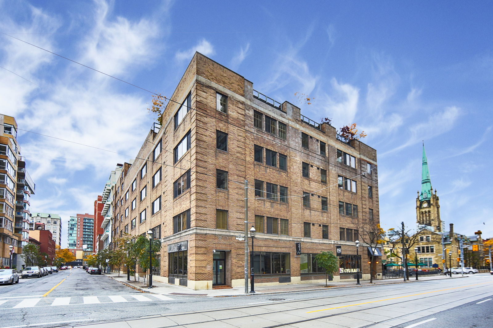 Exterior — The Bentley, Downtown, Toronto