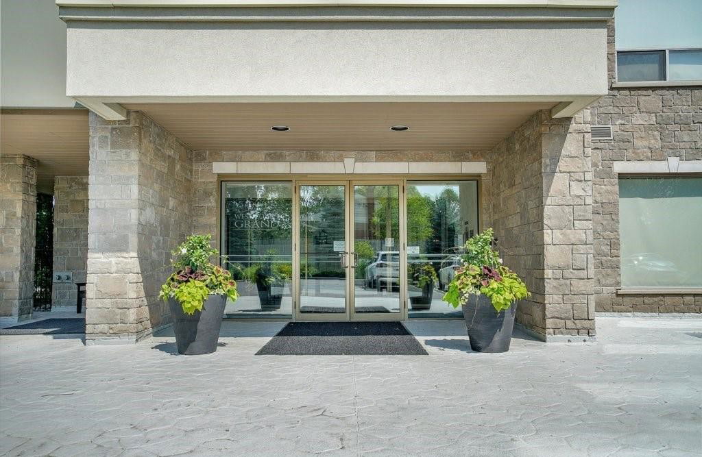 Entrance — Westmount Grand Luxury Condos, Waterloo, Toronto