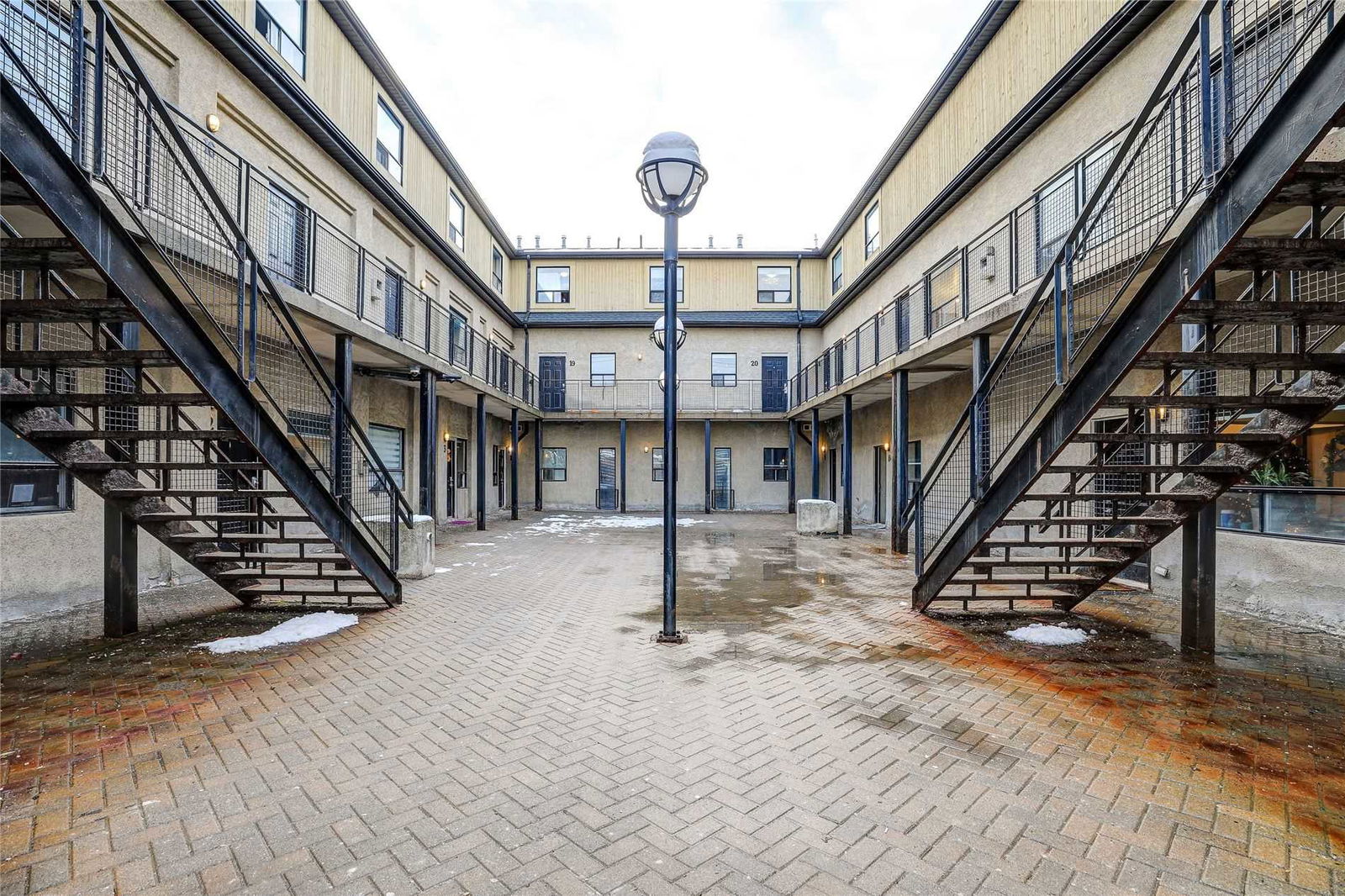 Bridgeport Lofts, Waterloo, Toronto