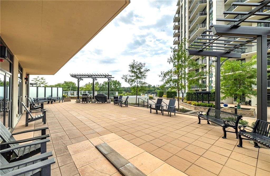 Rooftop Deck — Caroline St. Private Residences, Waterloo, Toronto