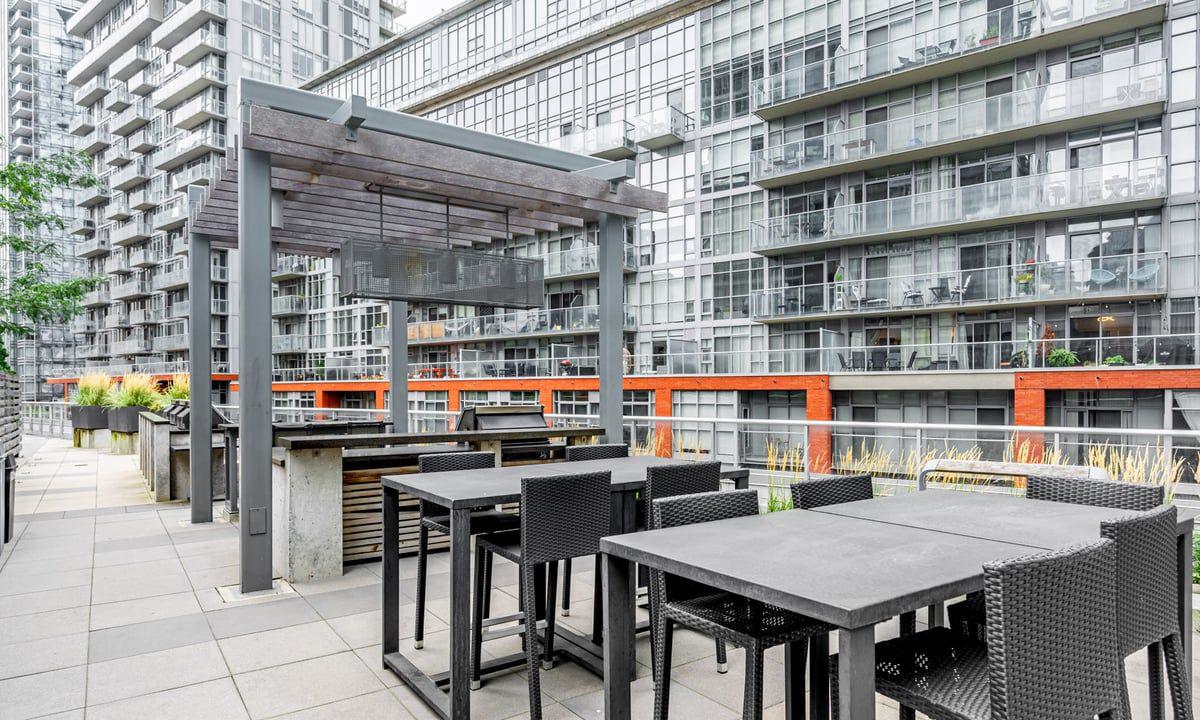 Rooftop Deck — Studio 2, Downtown, Toronto