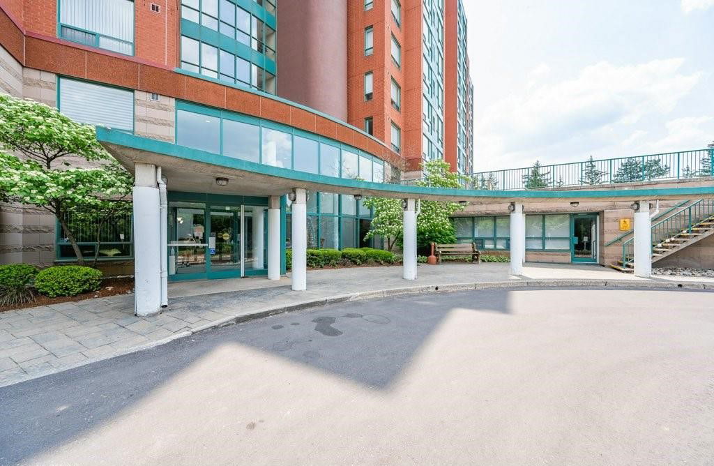 Entrance — The Atriums, Waterloo, Toronto