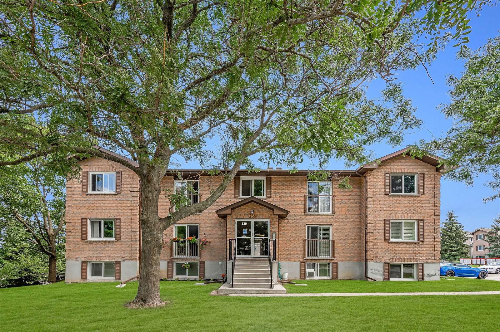 NorthLake Condominiums, Waterloo, Toronto