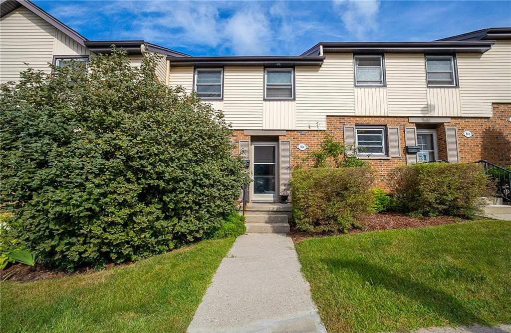 76-90E McDougall Road, McDougall Road Townhomes