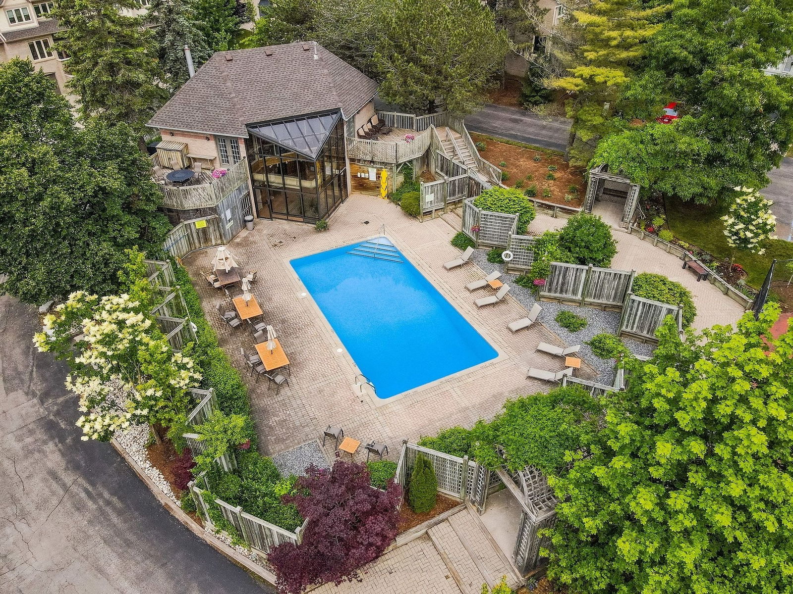 Pool — Treetops, Waterloo, Toronto