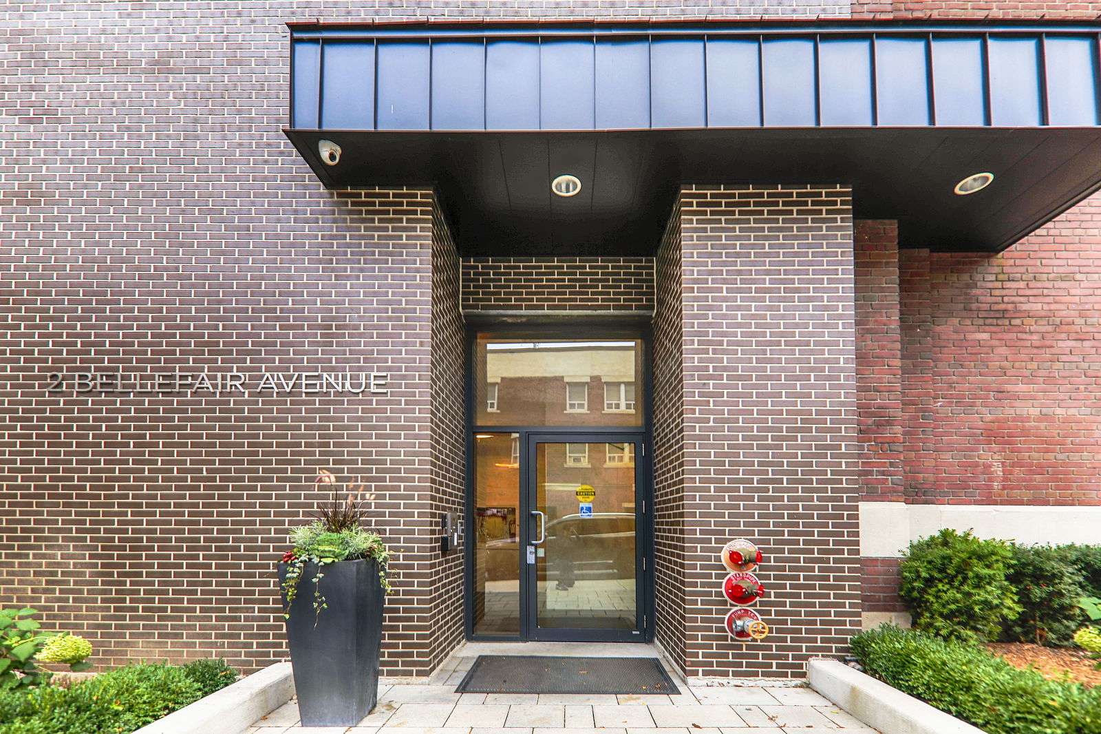 Entrance — Bellefair Kew Beach Residences, East End, Toronto