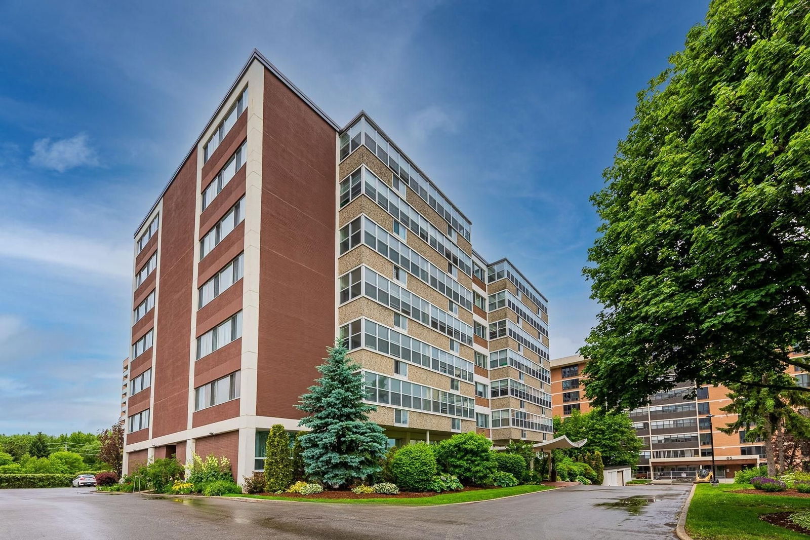 Westmount Towers, Waterloo, Toronto