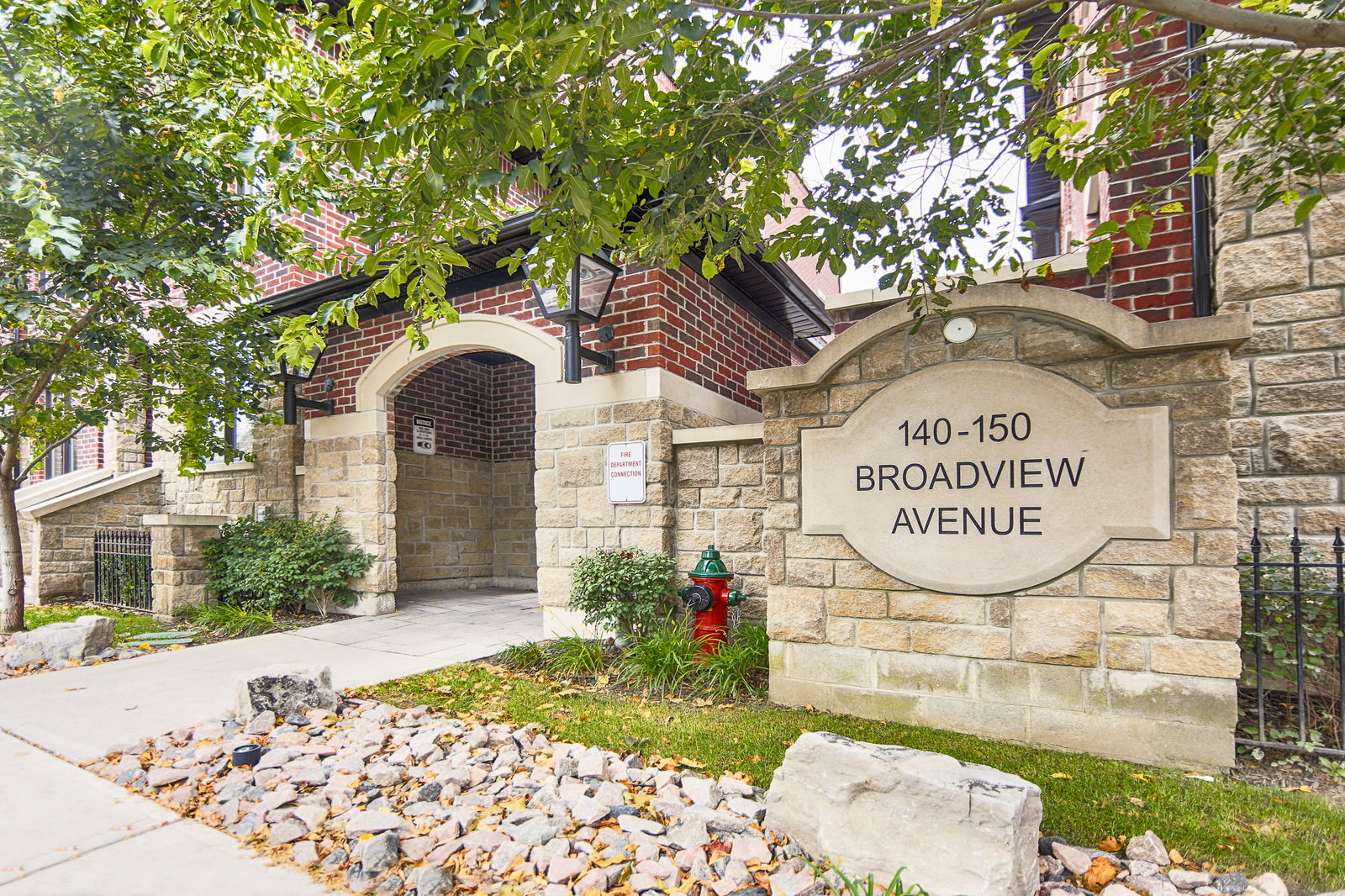 Riverside Towns Condos, East End, Toronto