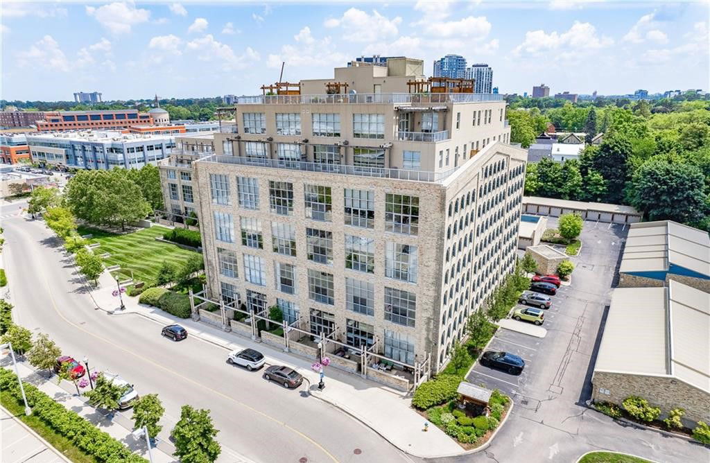 Seagram Lofts II, Waterloo, Toronto