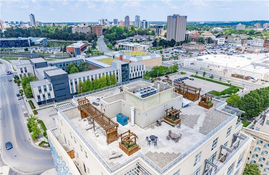 Skyline — Seagram Lofts II, Waterloo, Toronto