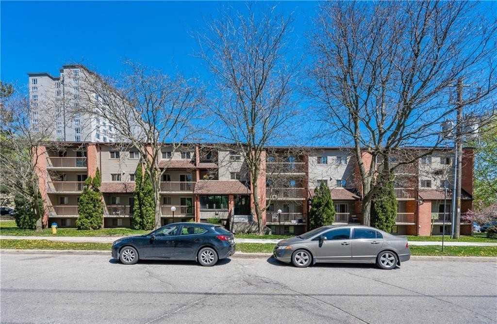 30 Hickory Condominiums, Waterloo, Toronto