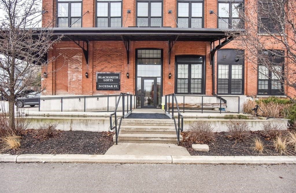 Entrance — Blacksmith Lofts, Cambridge, Toronto