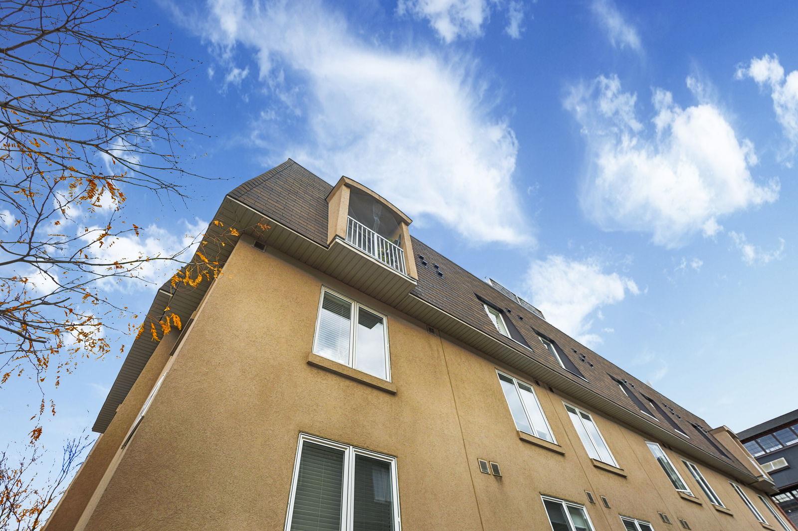 Exterior Sky — Davenport Village Condos, West End, Toronto