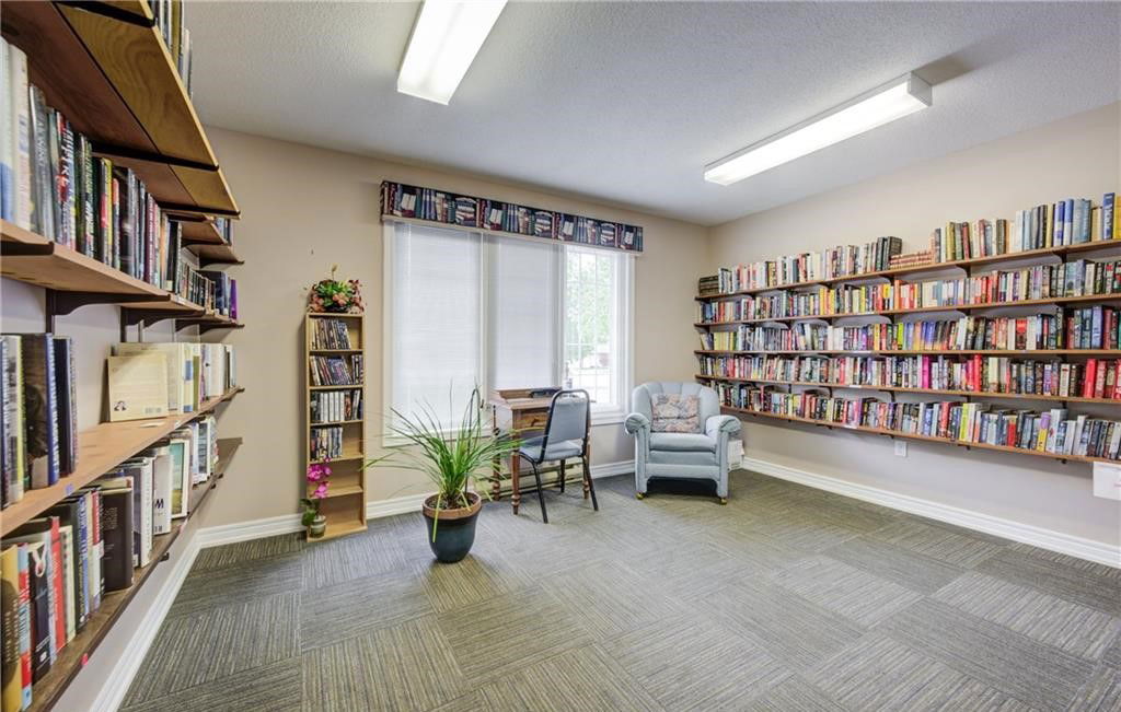 Library — 95 Beasley Crescent, Cambridge, Toronto