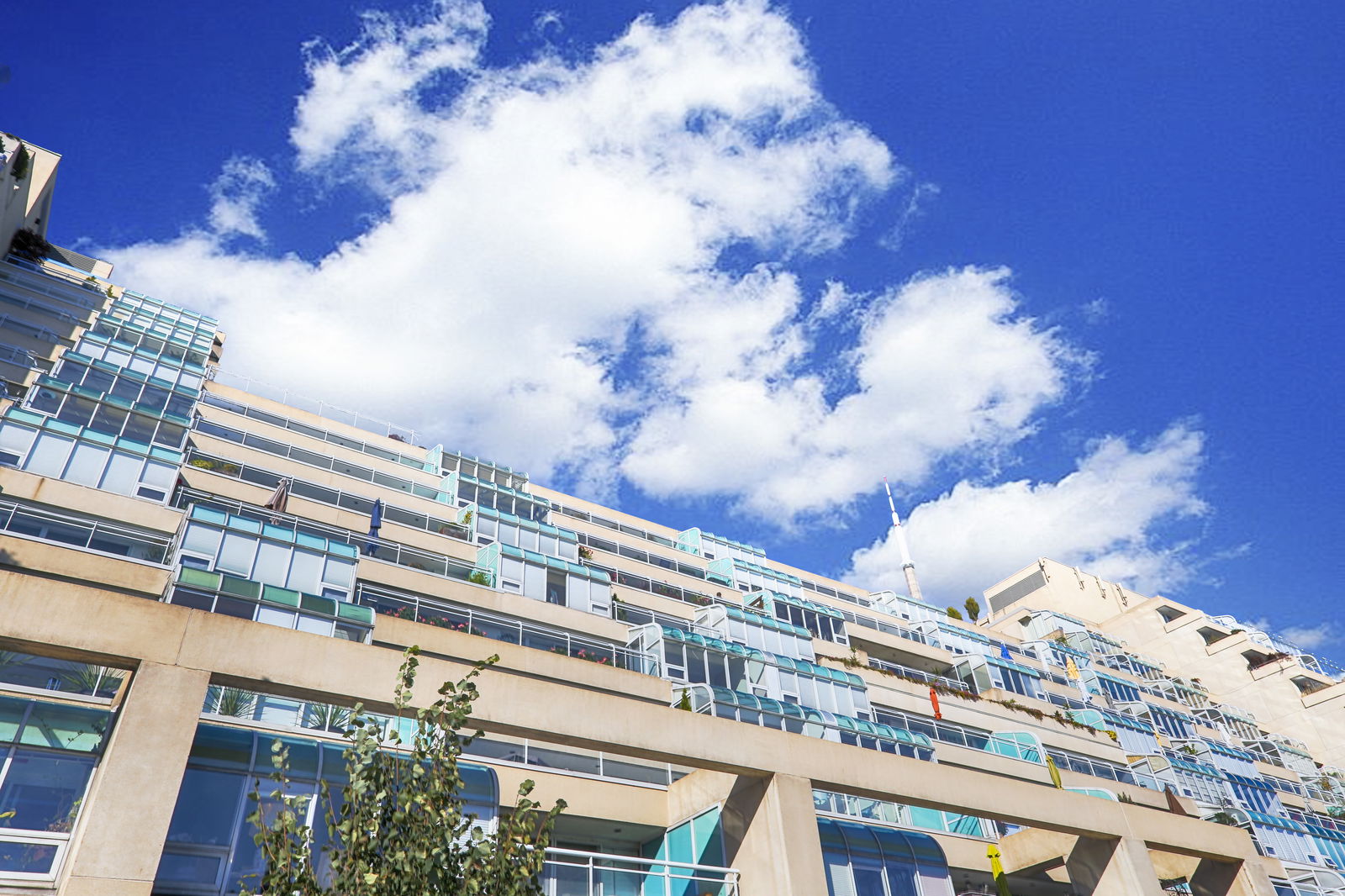 Exterior Sky — Kings Landing Condos, Downtown, Toronto