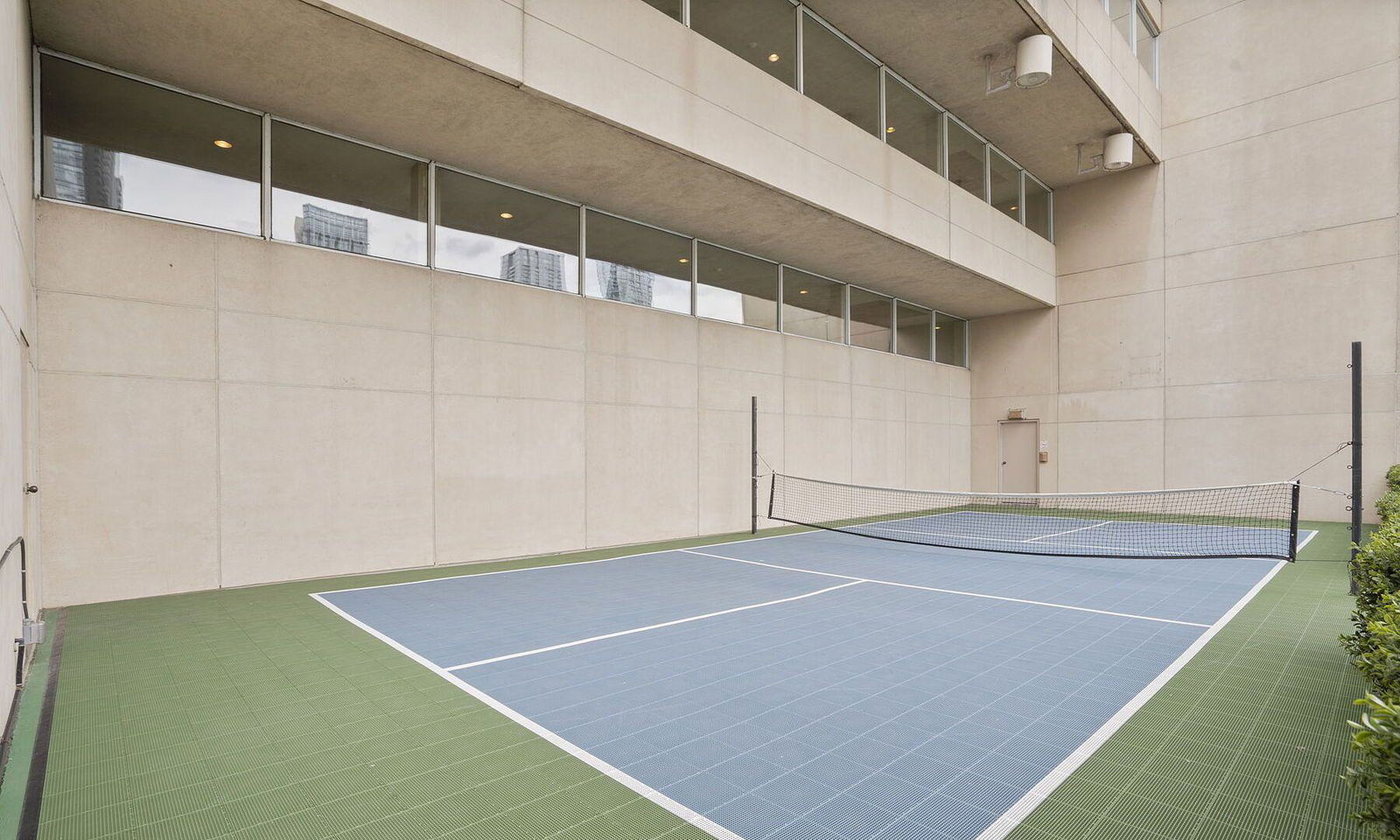 Tennis — Kings Landing Condos, Downtown, Toronto