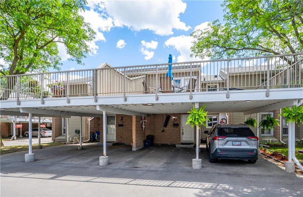 65 Glamis Road, Cambridge, Toronto