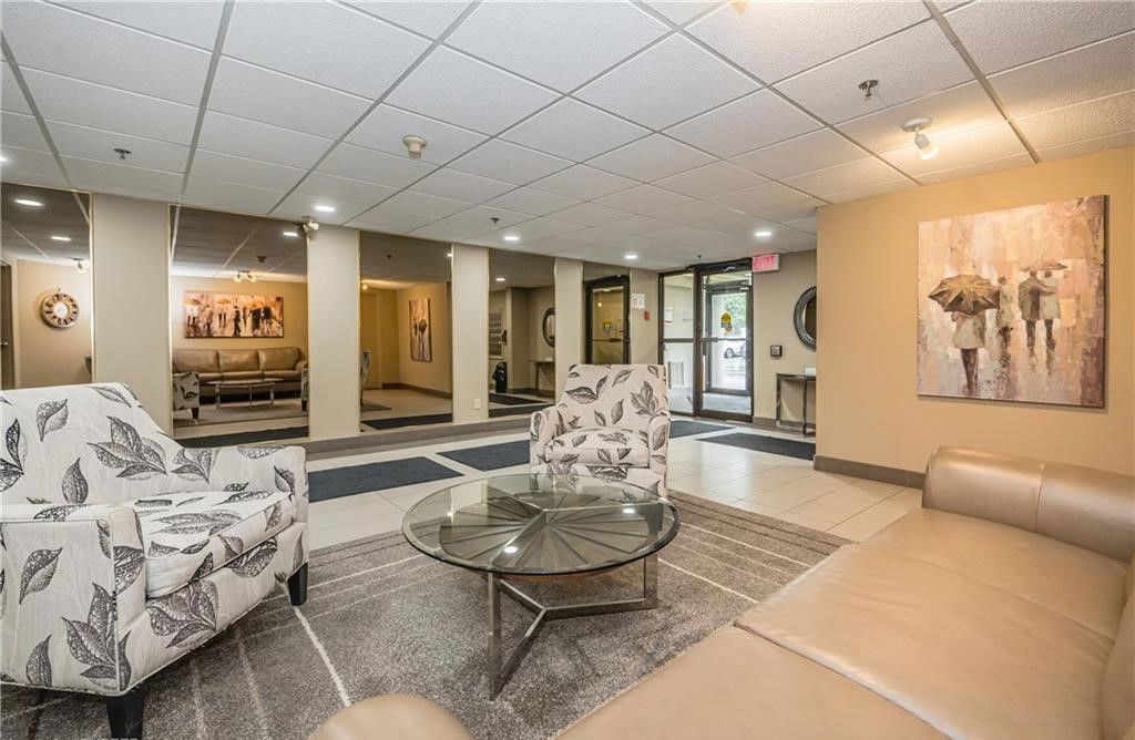 Lobby — Valley Ridge Condominiums, Cambridge, Toronto