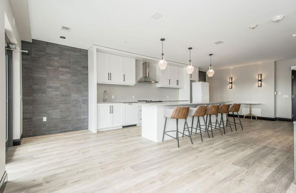 Party Room — Gaslight Condos I, Cambridge, Toronto