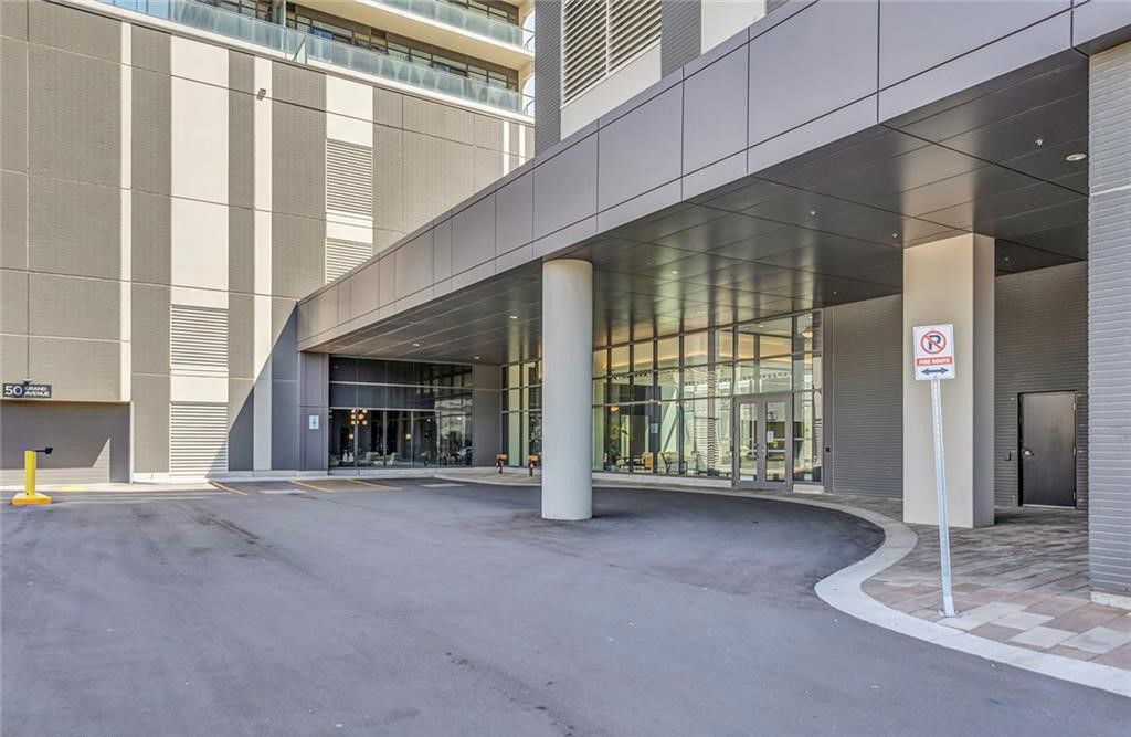 Entrance — Gaslight Condos II, Cambridge, Toronto