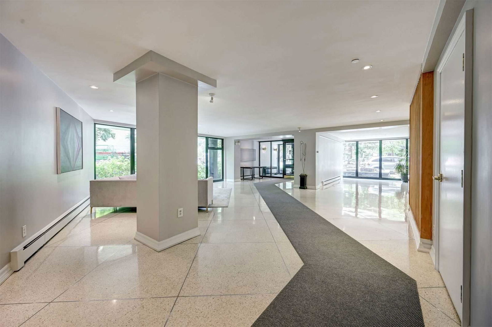 Lobby — Avenheath Apartments, Midtown, Toronto