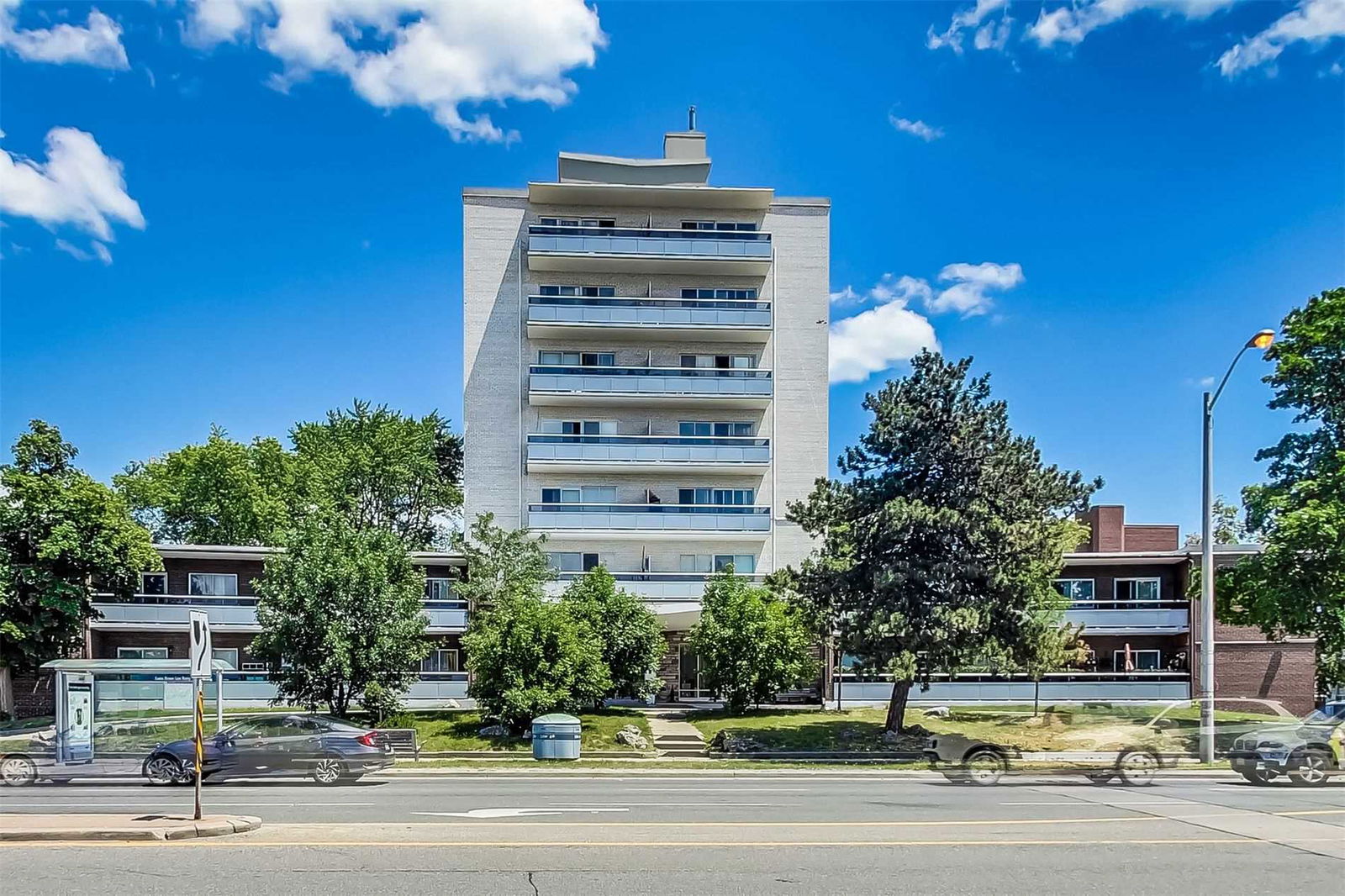 Alderwood Towers, Etobicoke, Toronto