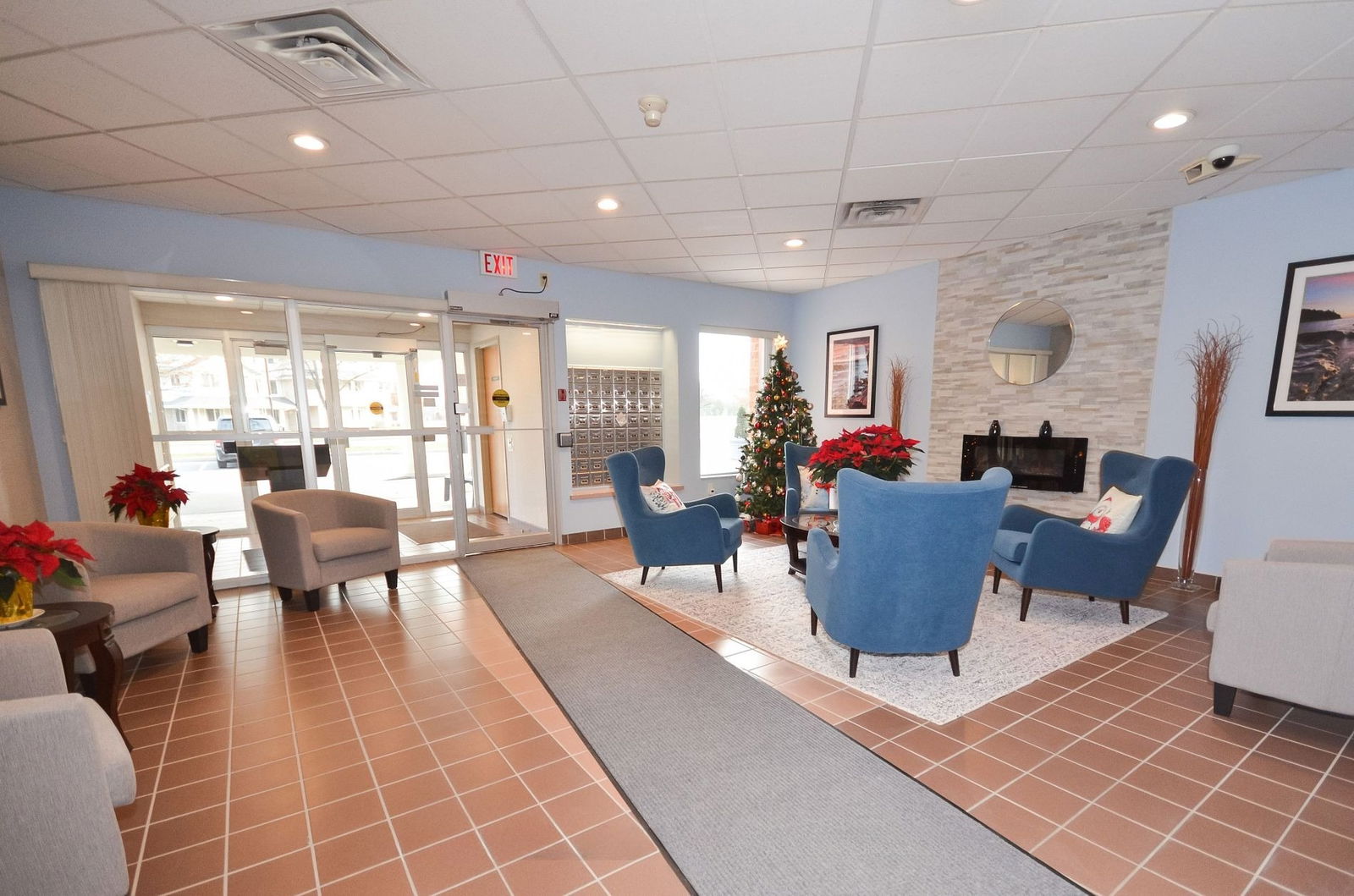 Lobby — 3855 Southwinds Drive, Windsor, Toronto