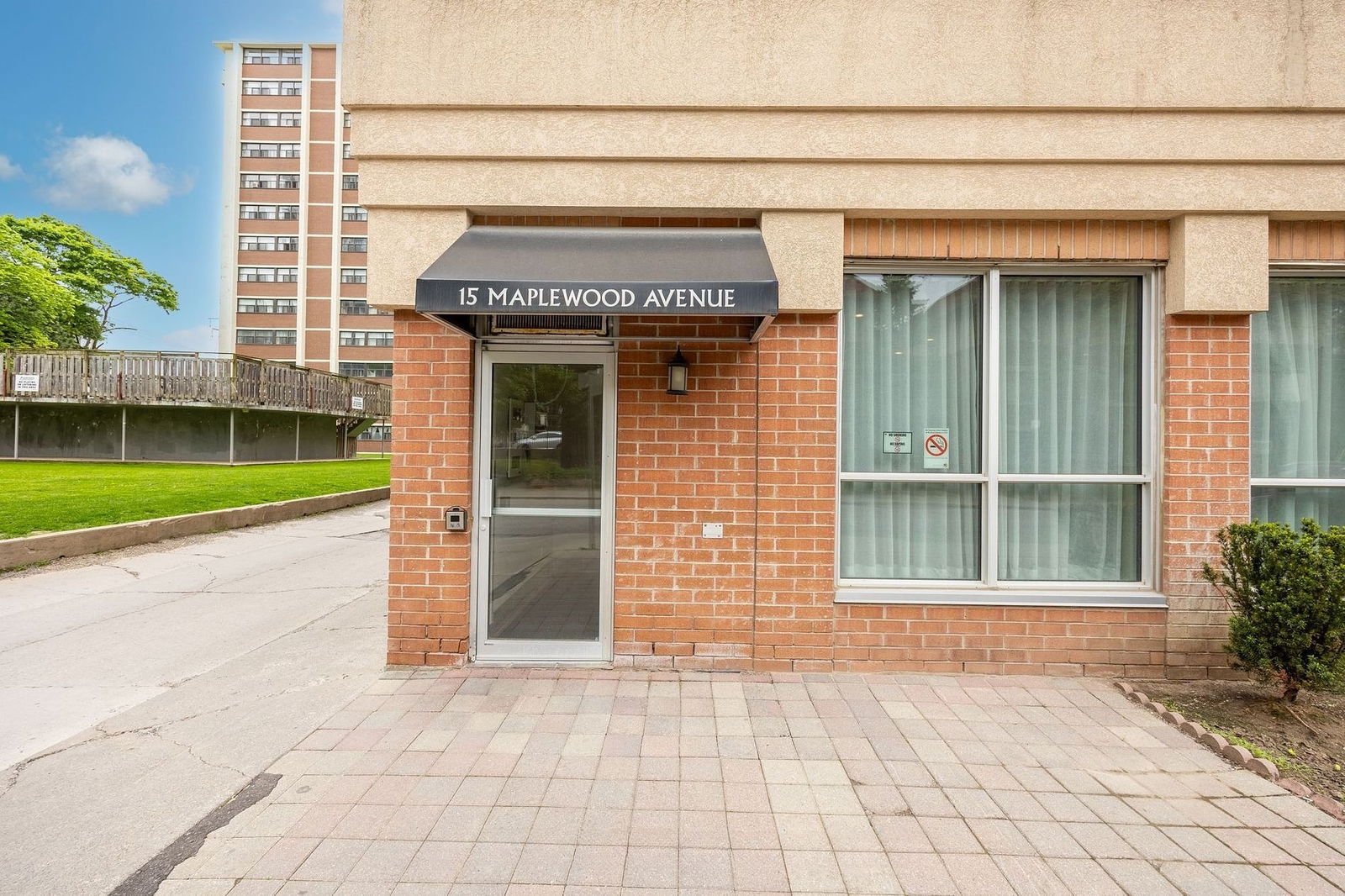 Entrance — 15 Maplewood Avenue, Midtown, Toronto