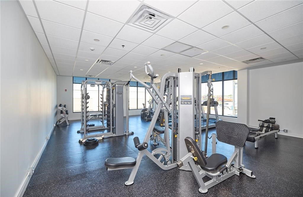 Gym — First on Fourth Executive Condos Phase II, St. Catharines, Toronto