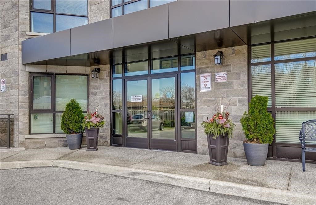 Entrance — Walkers Creek Condos, St. Catharines, Toronto