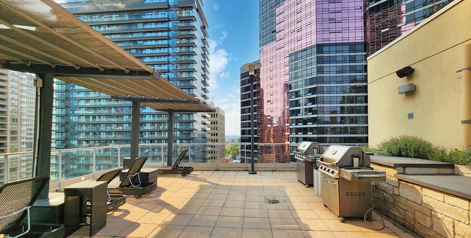 BBQ — Eleven Residences, Downtown, Toronto