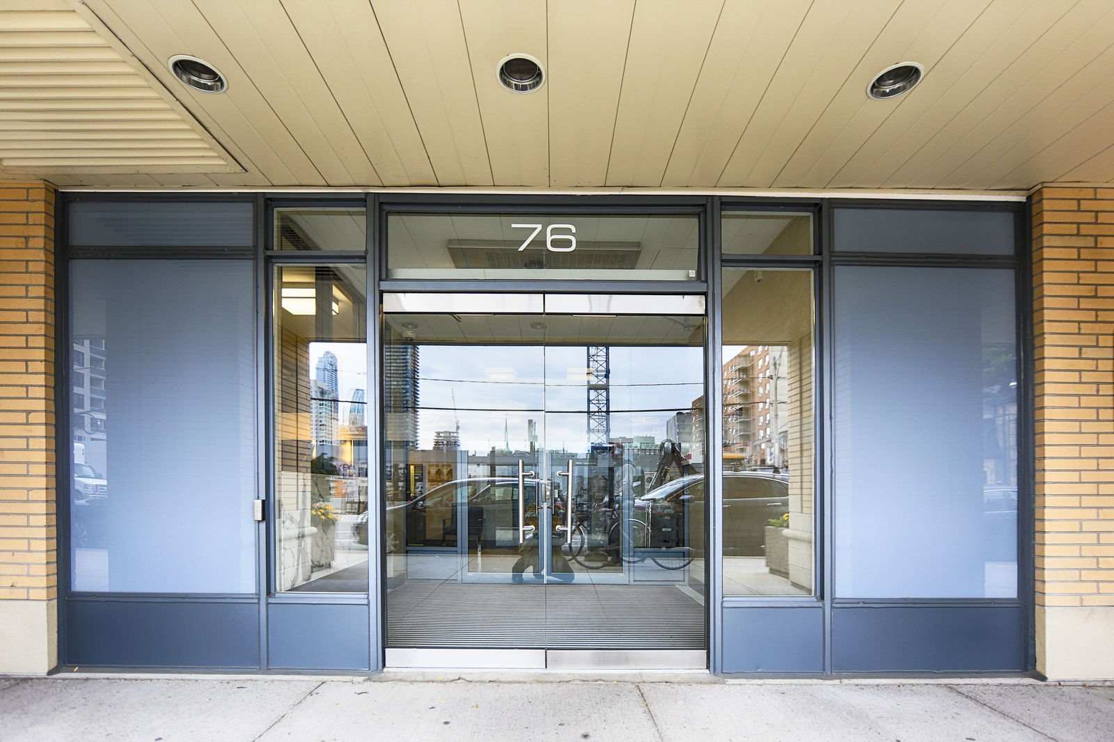 Entrance — 76 Shuter, Downtown, Toronto