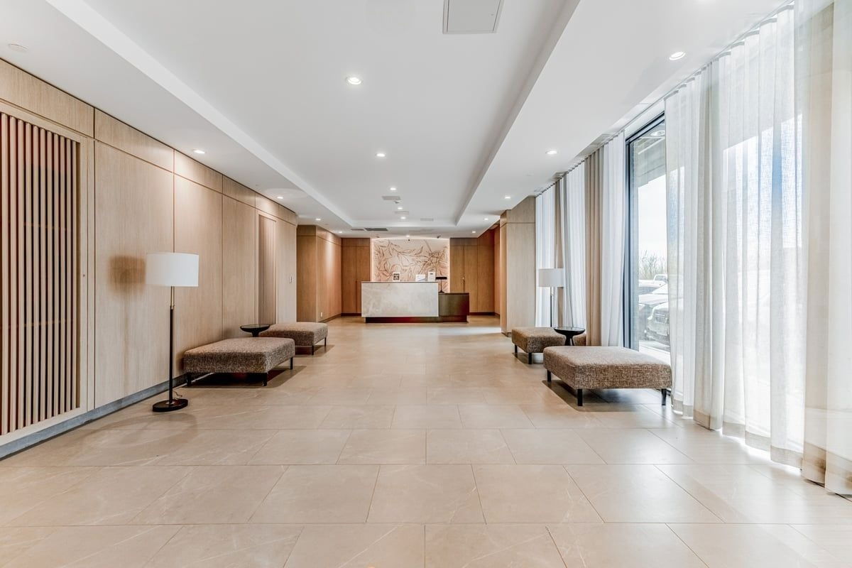 Lobby — 215-225 Veterans Drive, Brampton, Toronto