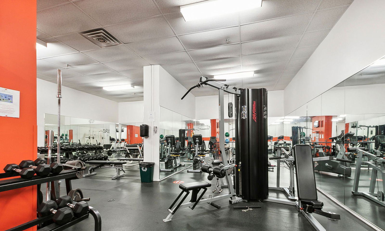 Gym — Celebrity Place, Downtown, Toronto