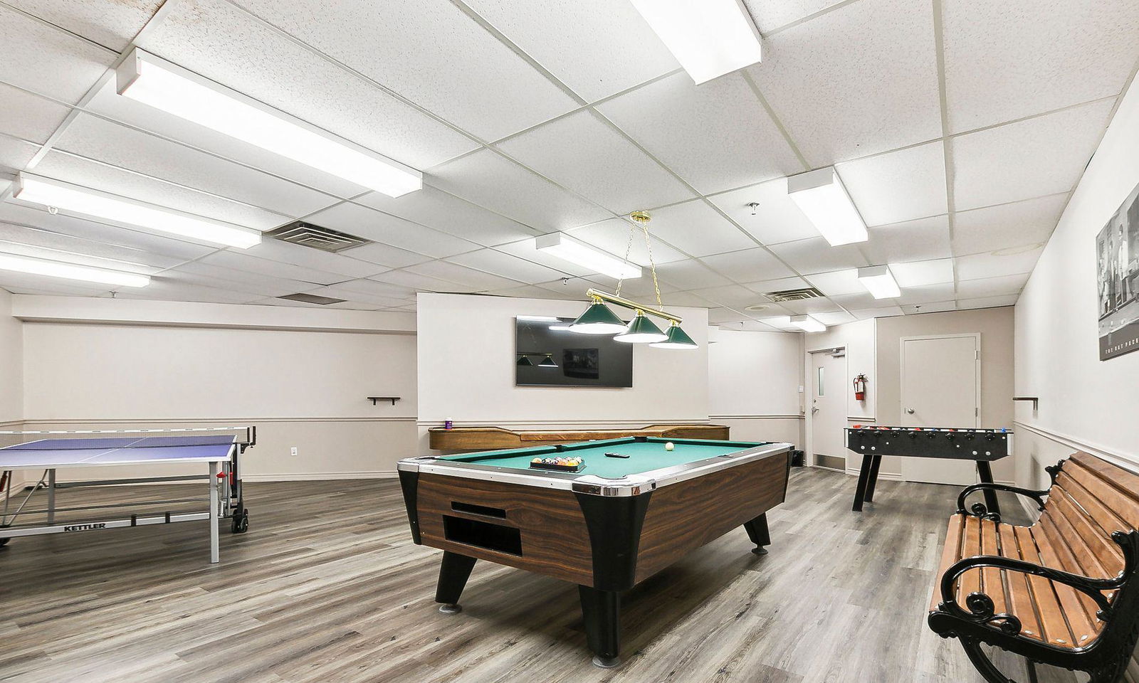 Game Room — Celebrity Place, Downtown, Toronto