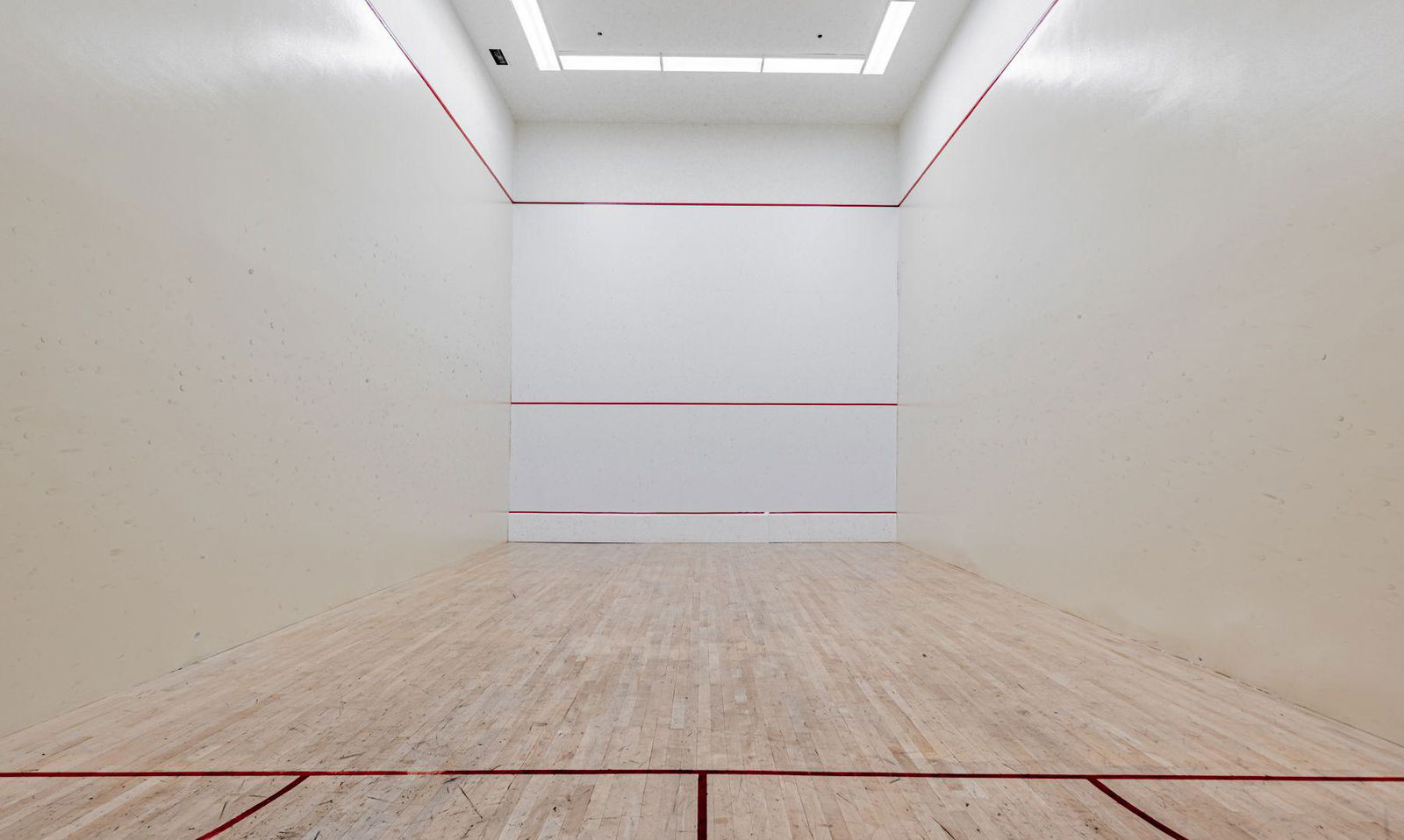 Squash Court — Celebrity Place, Downtown, Toronto