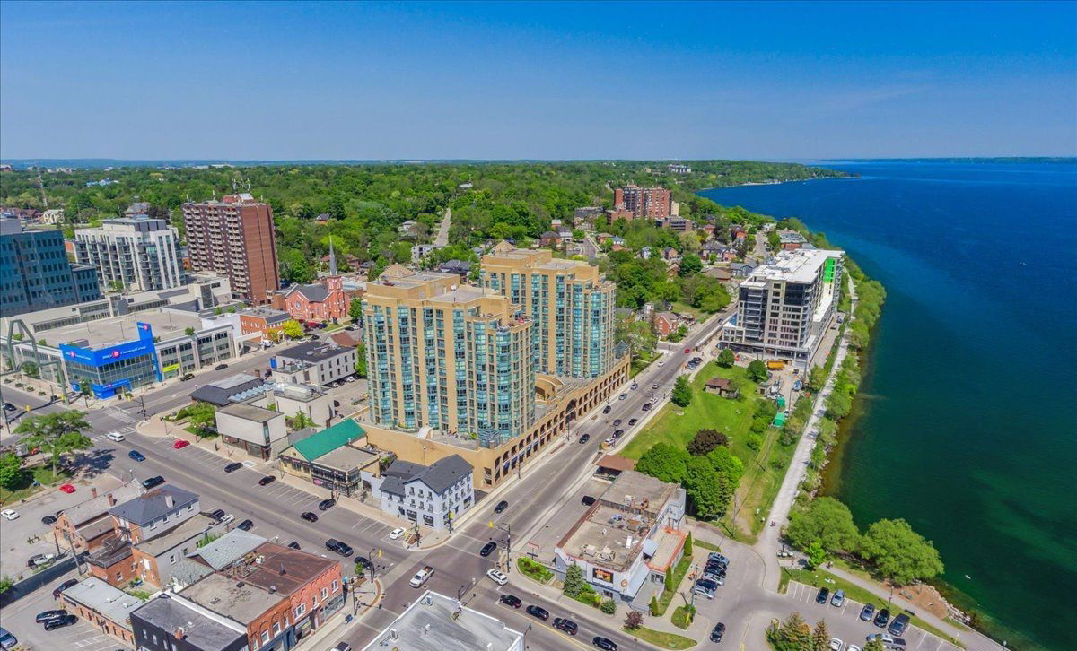 Bayshore Landing I, Barrie, Toronto