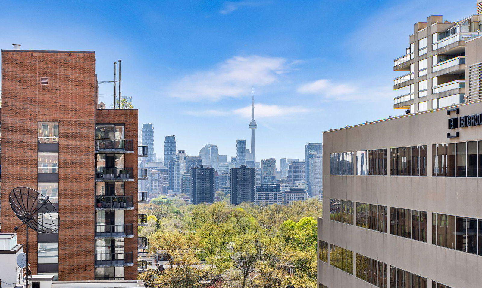 Skyline — Park Avenue Residences, Midtown, Toronto