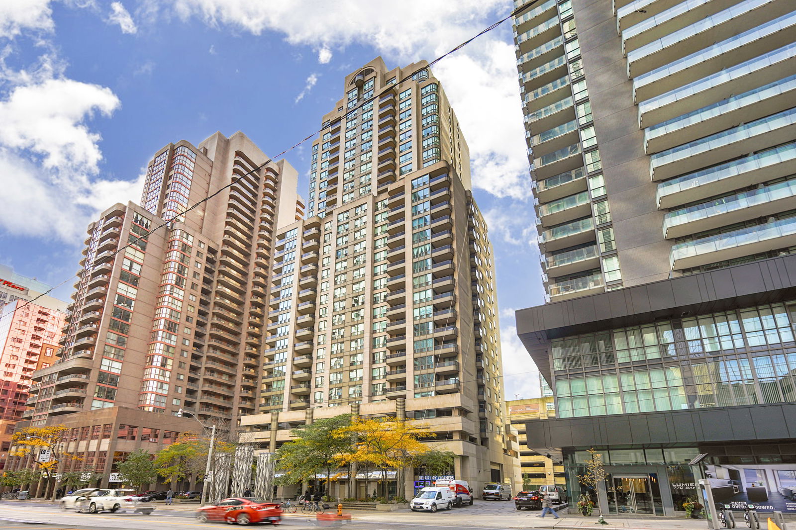 Exterior — The Penrose, Downtown, Toronto