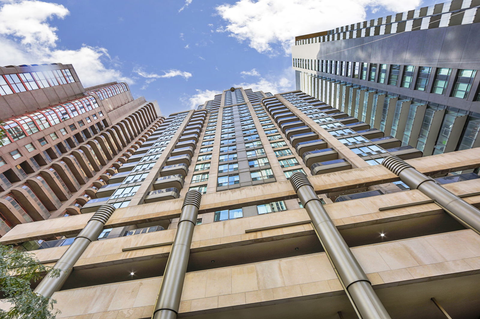 Exterior Sky — The Penrose, Downtown, Toronto