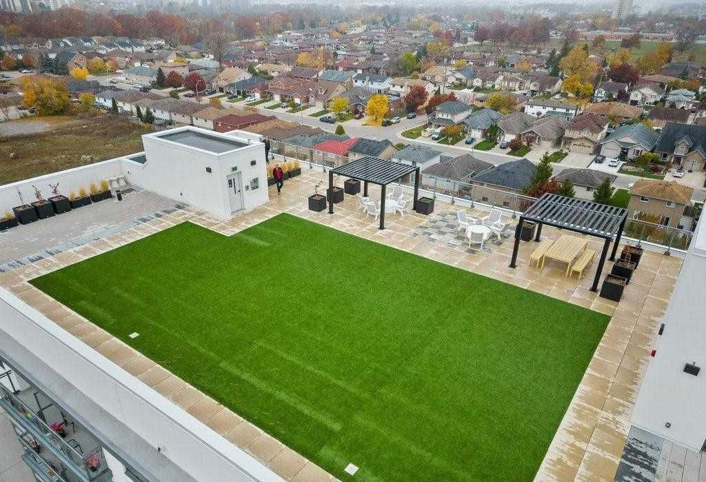 Rooftop Deck — Casa Di Torre, Hamilton, Toronto