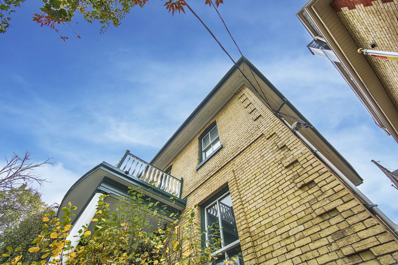 Exterior Sky — Carlton Lofts, Downtown, Toronto