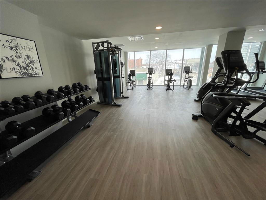 Gym — Walnut Place, Hamilton, Toronto