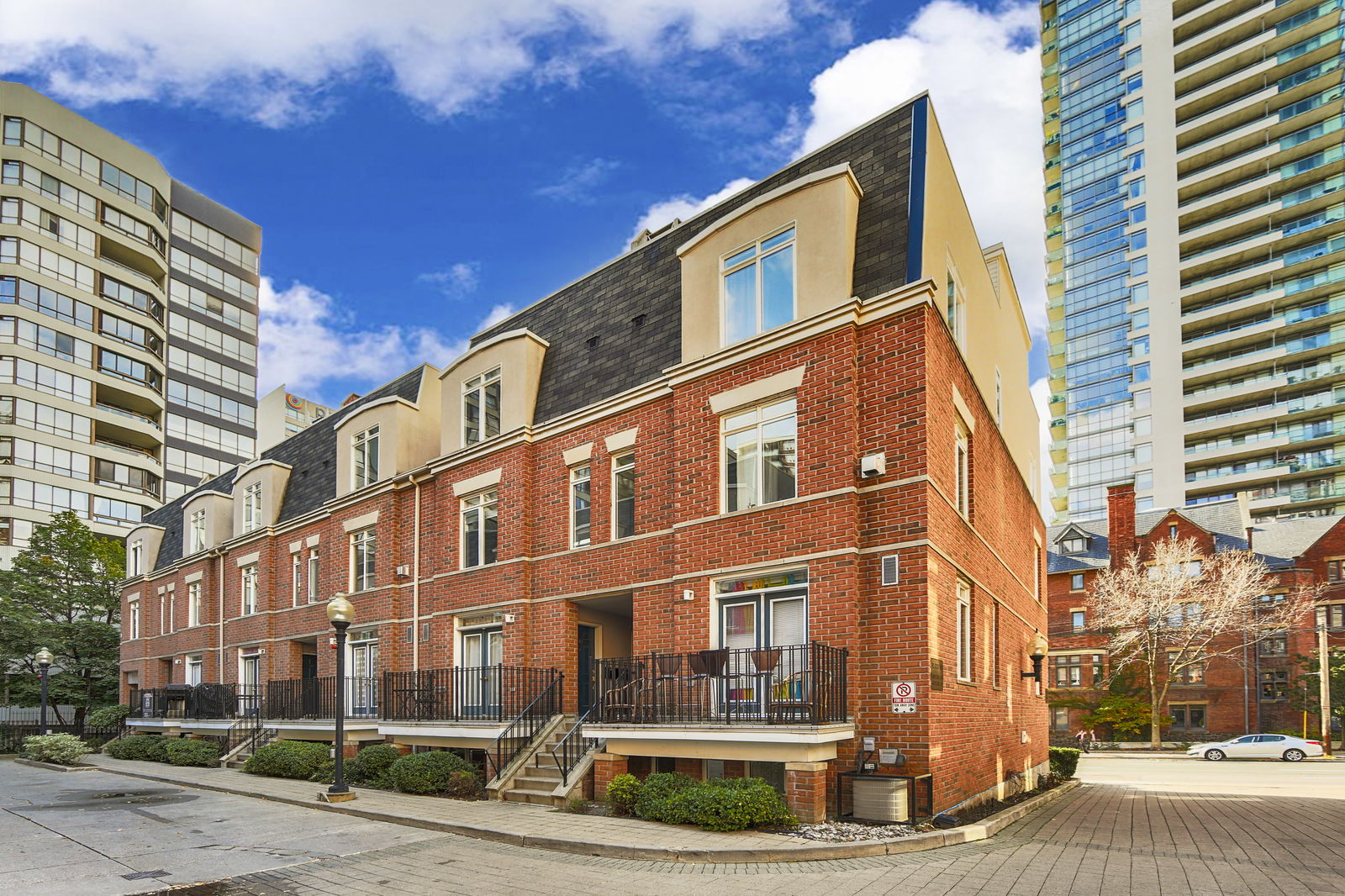 Exterior — The Central Townhouses, Downtown, Toronto