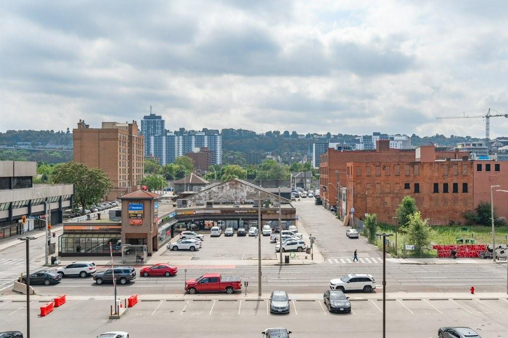 Skyline — The Residences of Royal Connaught, Hamilton, Toronto