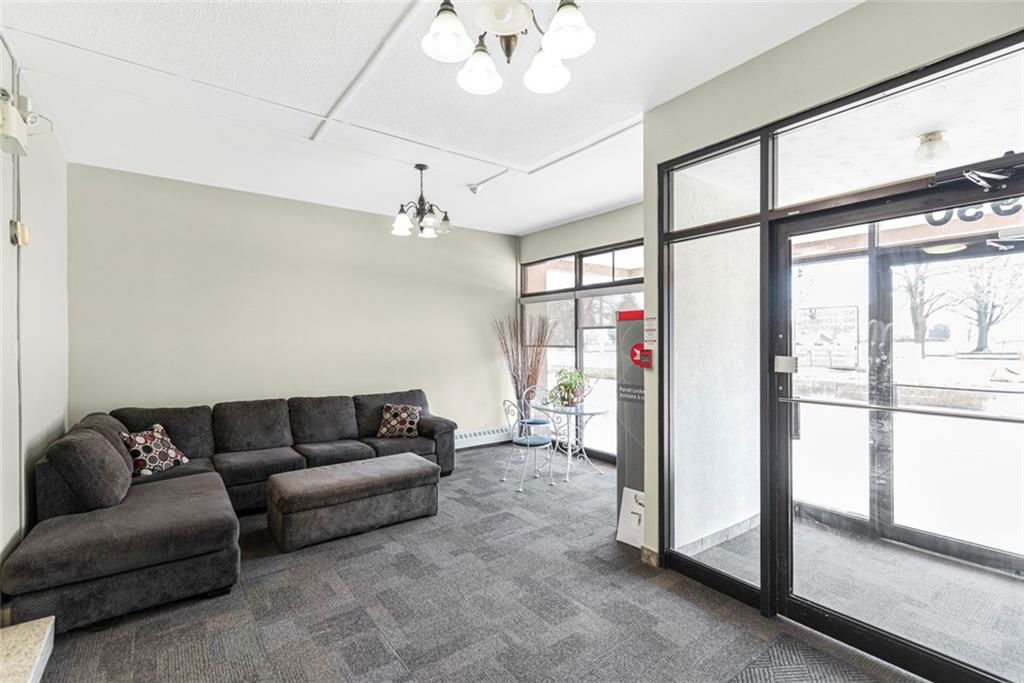 Lobby — 1950 Main Street, Hamilton, Toronto