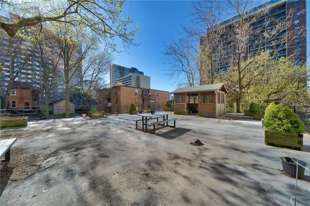 Rooftop Deck — Queensvilla Condos, Hamilton, Toronto