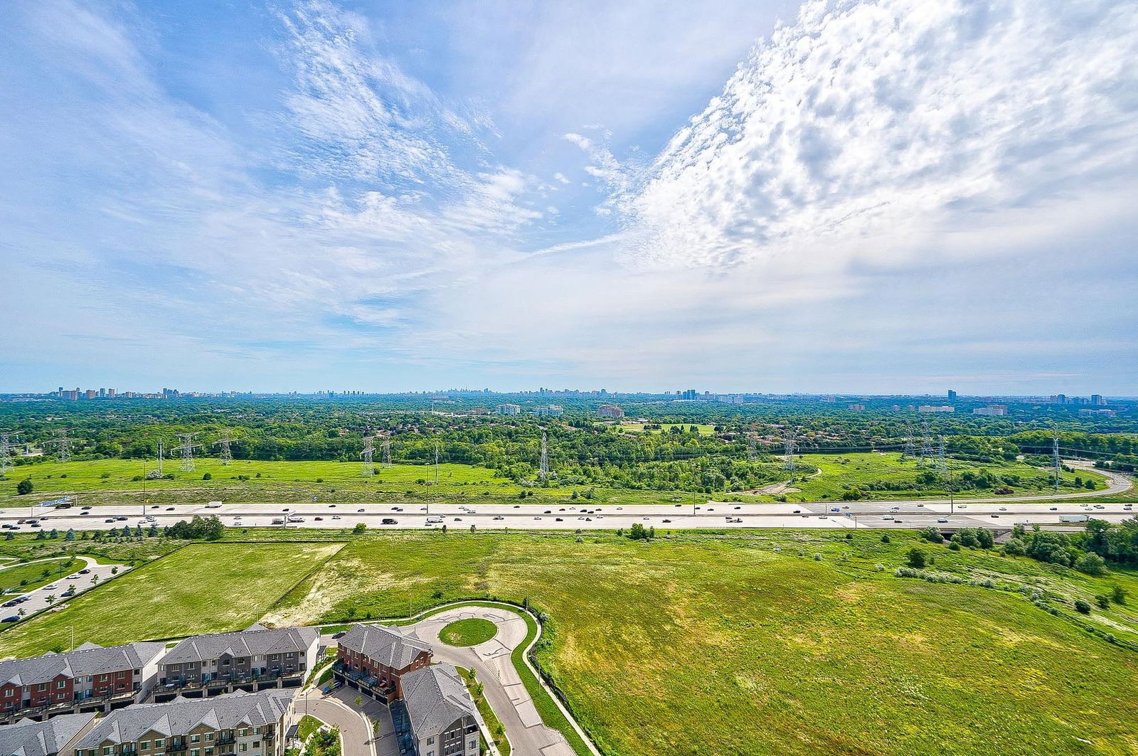 Skyline — Pavilia Towers Condos, Markham, Toronto